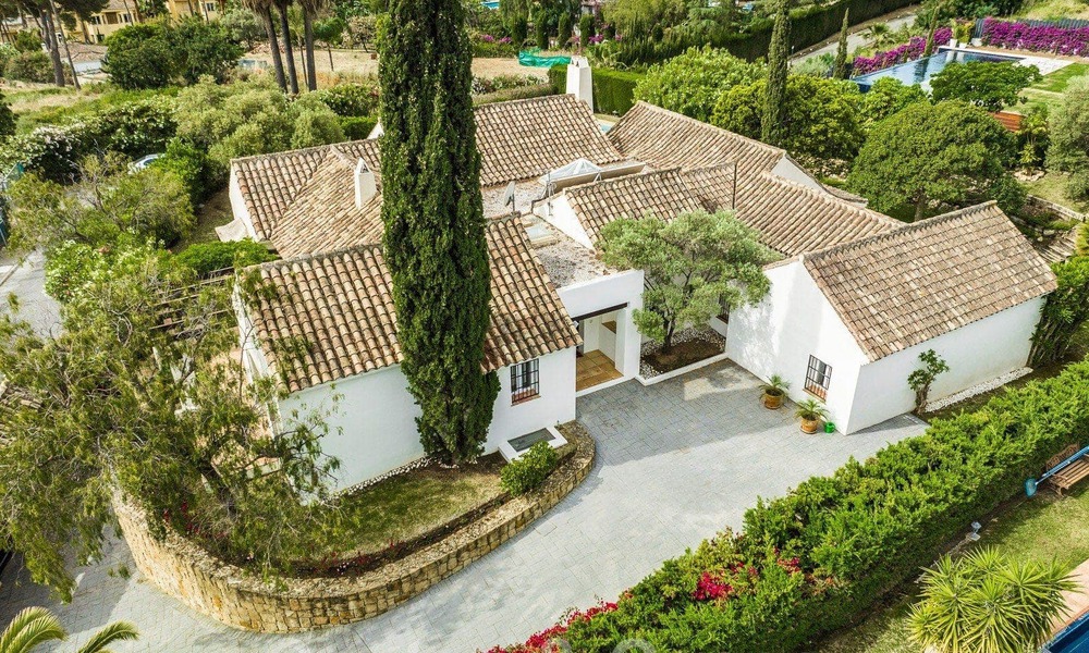 Luxury villa for sale in a Spanish architectural style in the prestigious gated urbanisation of Cascada de Camojan, Marbella 54859