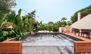 Luxurious apartment for sale with inviting terrace, private pool and sea views in Nueva Andalucia, Marbella 54948 