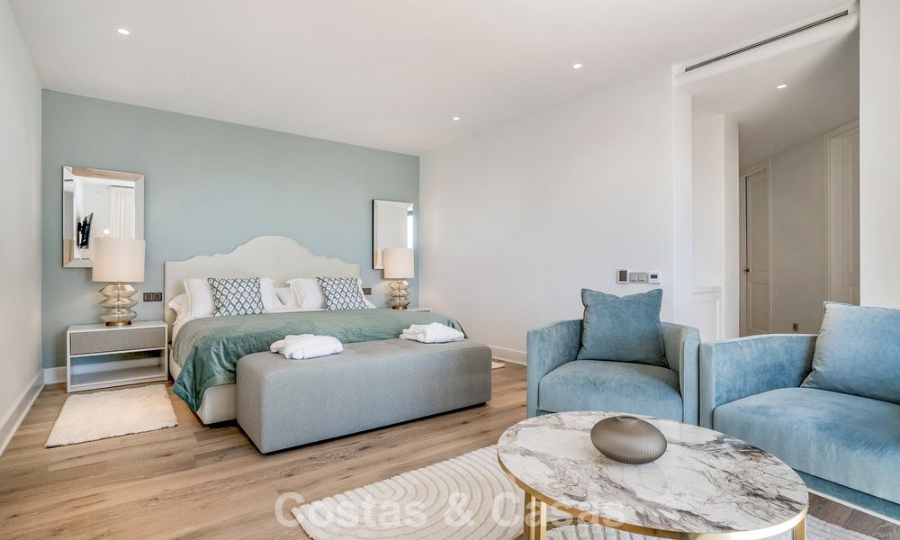 Boutique resort-style villa for sale with open sea views, nestled in the lush greenery of the exclusive La Zagaleta golf resort, Marbella - Benahavis 54058