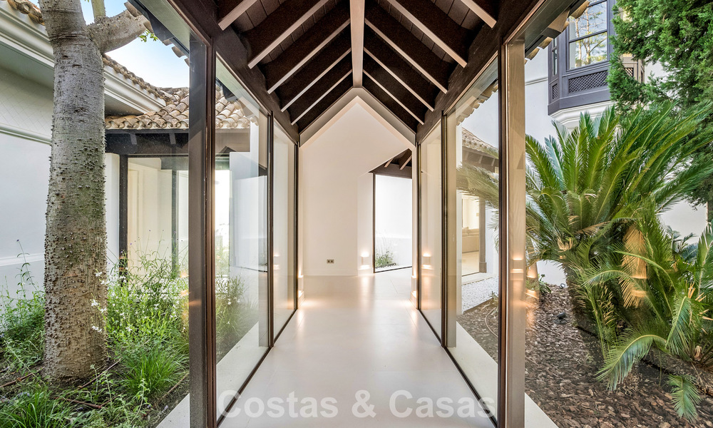 Boutique resort-style villa for sale with open sea views, nestled in the lush greenery of the exclusive La Zagaleta golf resort, Marbella - Benahavis 54085