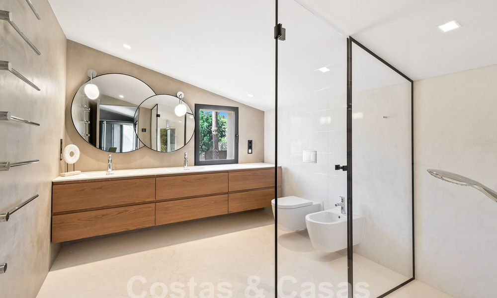 Rustic luxury villa for sale with private heated pool and contemporary interior, east of Marbella centre 55057