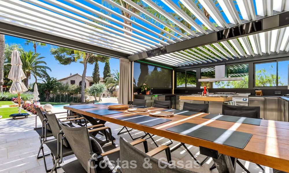Rustic luxury villa for sale with private heated pool and contemporary interior, east of Marbella centre 786371