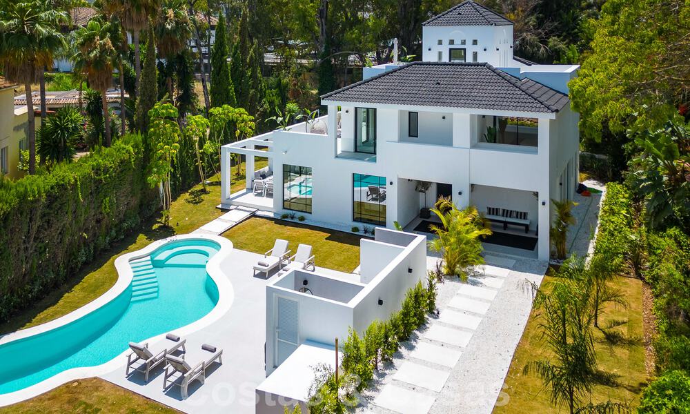 Contemporary renovated luxury villa for sale in the heart of Nueva Andalucia's golf valley, Marbella 54786