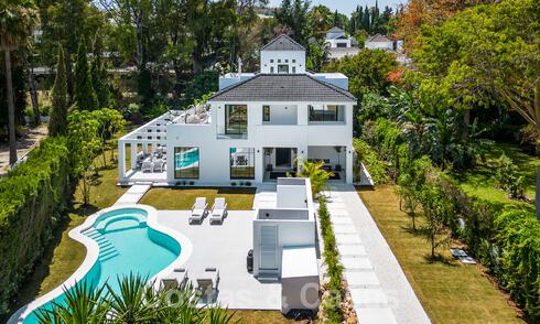 Contemporary renovated luxury villa for sale in the heart of Nueva Andalucia's golf valley, Marbella 54808