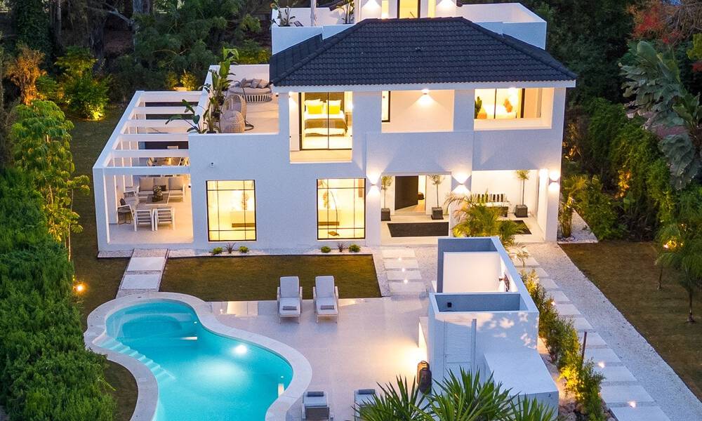 Contemporary renovated luxury villa for sale in the heart of Nueva Andalucia's golf valley, Marbella 54816