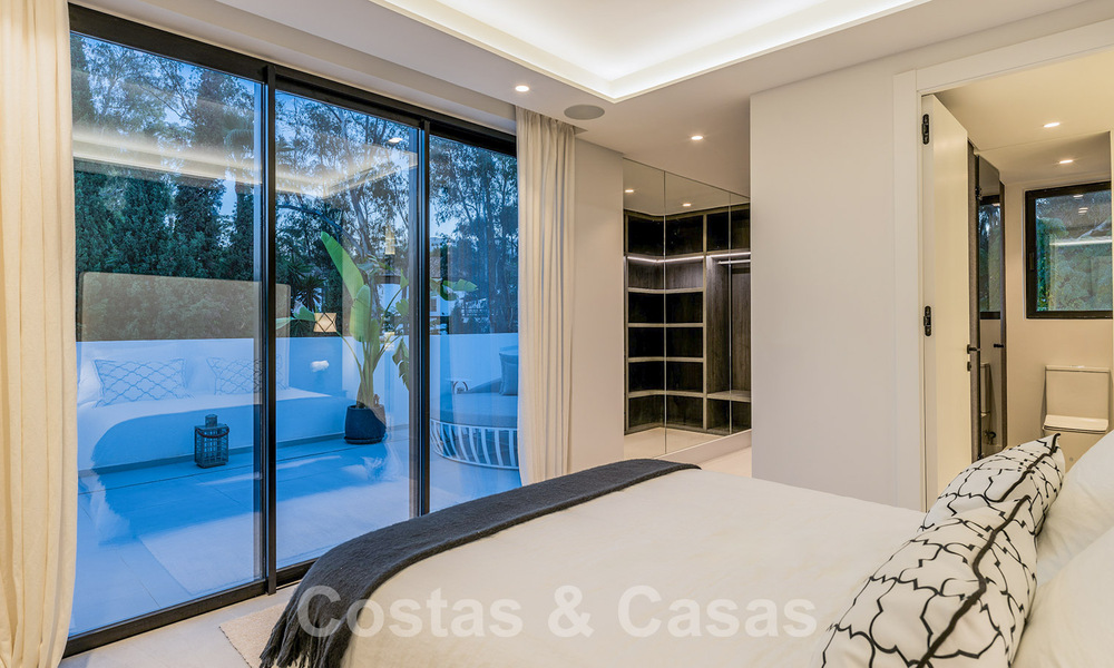 Contemporary renovated luxury villa for sale in the heart of Nueva Andalucia's golf valley, Marbella 62014