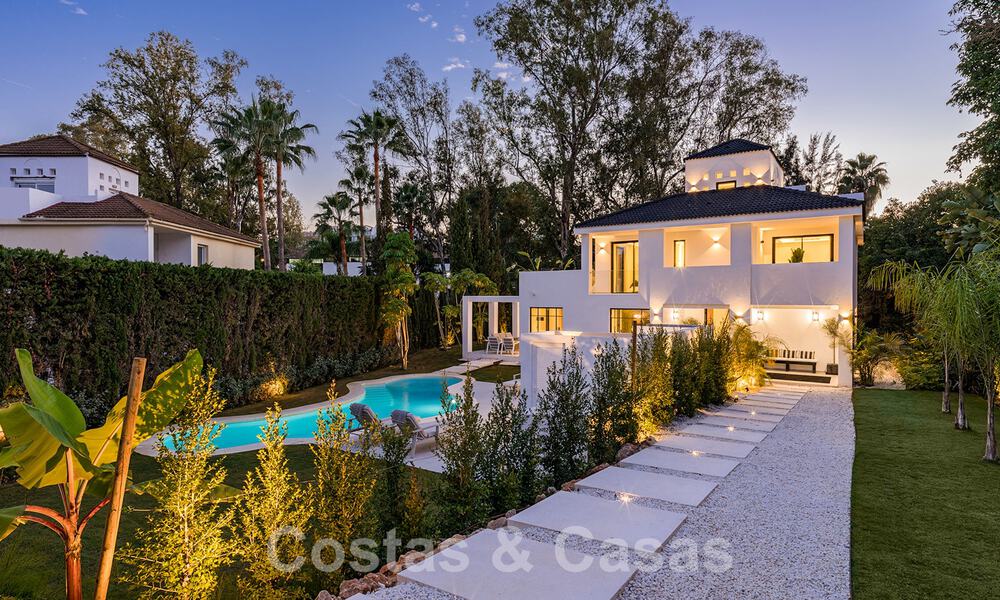 Contemporary renovated luxury villa for sale in the heart of Nueva Andalucia's golf valley, Marbella 62023