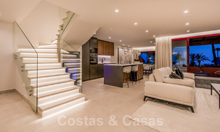 Luxury penthouse for sale in an exclusive beachfront complex on the New Golden Mile, Marbella - Estepona 55108 