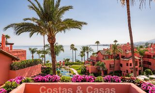 Luxury penthouse for sale in an exclusive beachfront complex on the New Golden Mile, Marbella - Estepona 55113 