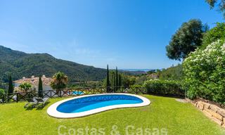 Detached luxury villa in a classic Spanish style for sale with sublime sea views in Marbella - Benahavis 55174 