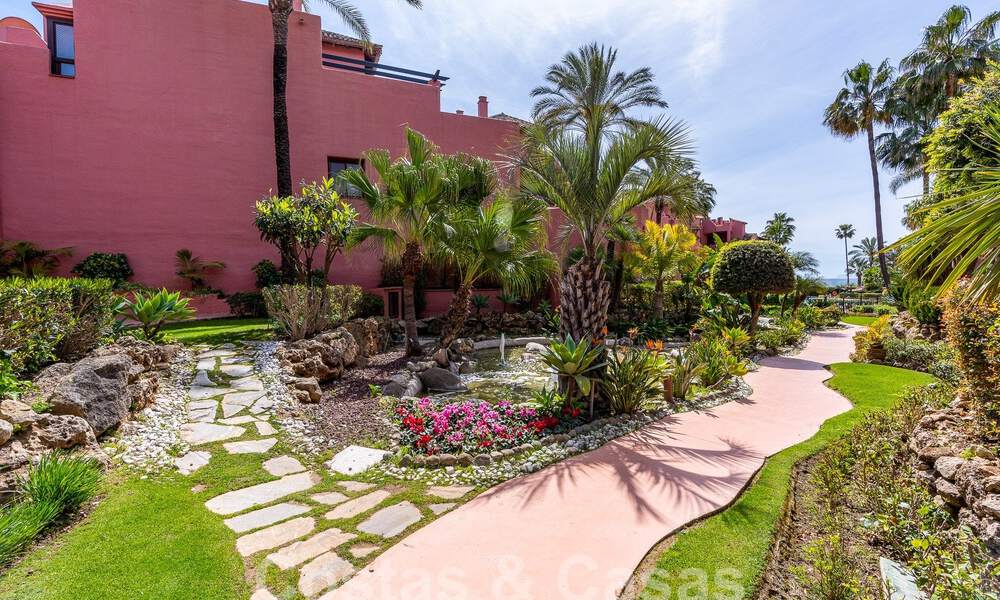 Luxury garden apartment for sale in a frontline beach complex on the New Golden Mile between Marbella and Estepona 55285