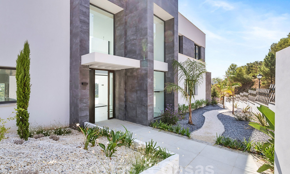 Brand new, modern luxury villa for sale with panoramic views in Marbella - Benahavis 61445