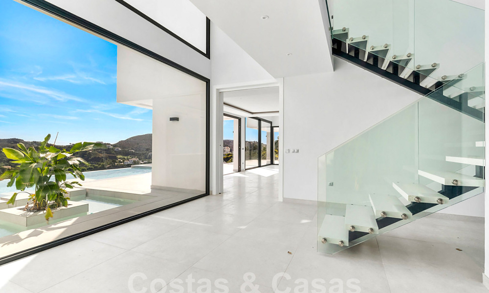 Brand new, modern luxury villa for sale with panoramic views in Marbella - Benahavis 61447