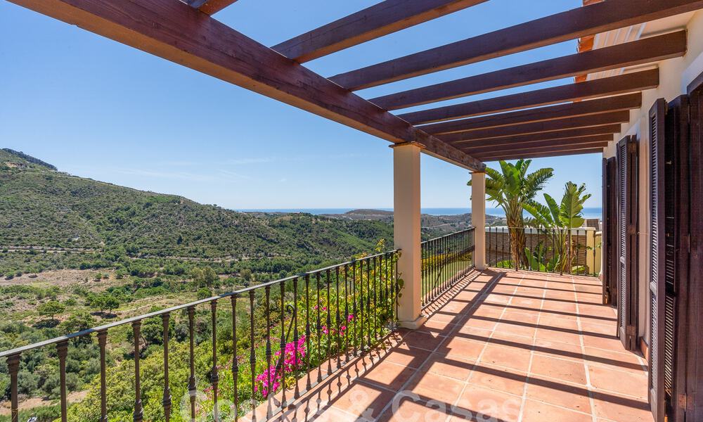 Spanish luxury villa for sale with panoramic views in gated community surrounded by nature in Marbella - Benahavis 55352