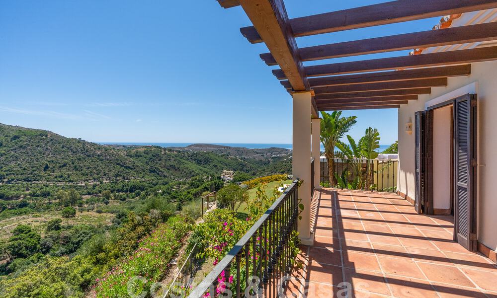 Spanish luxury villa for sale with panoramic views in gated community surrounded by nature in Marbella - Benahavis 55353