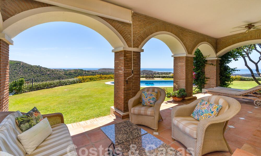 Spanish luxury villa for sale with panoramic views in gated community surrounded by nature in Marbella - Benahavis 55369