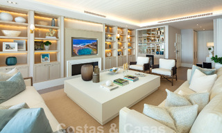 Luxury beachfront penthouse for sale with frontal sea views in Puente Romano on Marbella's Golden Mile 55084 