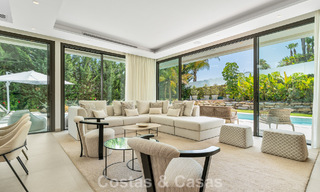 Spacious contemporary luxury villa located on frontline golf with views of La Concha mountain in Nueva Andalucia, Marbella 786406 
