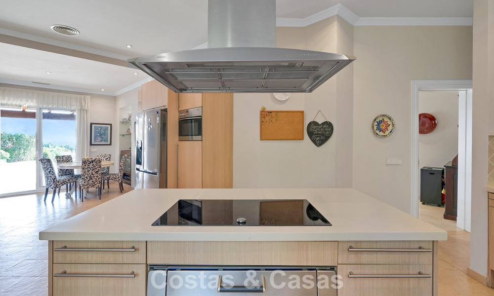 Stately luxury Andalusian-style mansion with sea views in Nueva Andalucia's golf valley, Marbella 779177