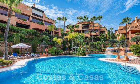 Move-in ready luxury apartment for sale in prestigious Sierra Blanca complex on Marbella's Golden Mile 54964