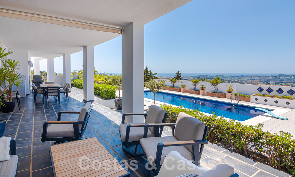Spacious luxury villa for sale with panoramic sea views on a large plot in Mijas, Costa del Sol 55613