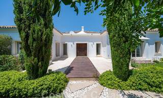 Mediterranean single-storey luxury villa for sale in a gated and secure residential area on the Golden Mile in Marbella 55746 