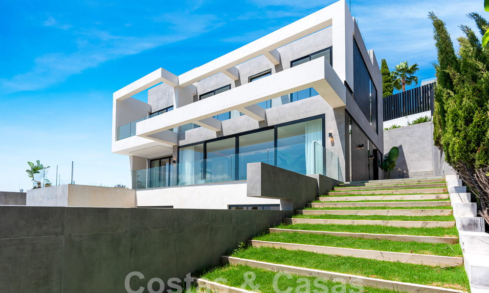 New, modernist designer villa for sale with stunning sea views in five-star golf resort in Marbella - Benahavis 55836