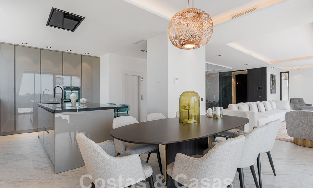 New, modernist designer villa for sale with stunning sea views in five-star golf resort in Marbella - Benahavis 55866