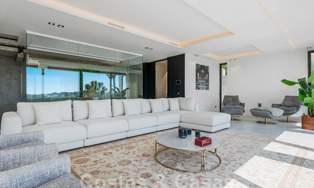 New, modernist designer villa for sale with stunning sea views in five-star golf resort in Marbella - Benahavis 55871