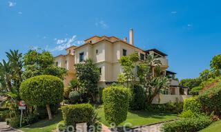 Luxurious duplex penthouse for sale in gated complex adjacent to golf course in Marbella - Benahavis 55991 