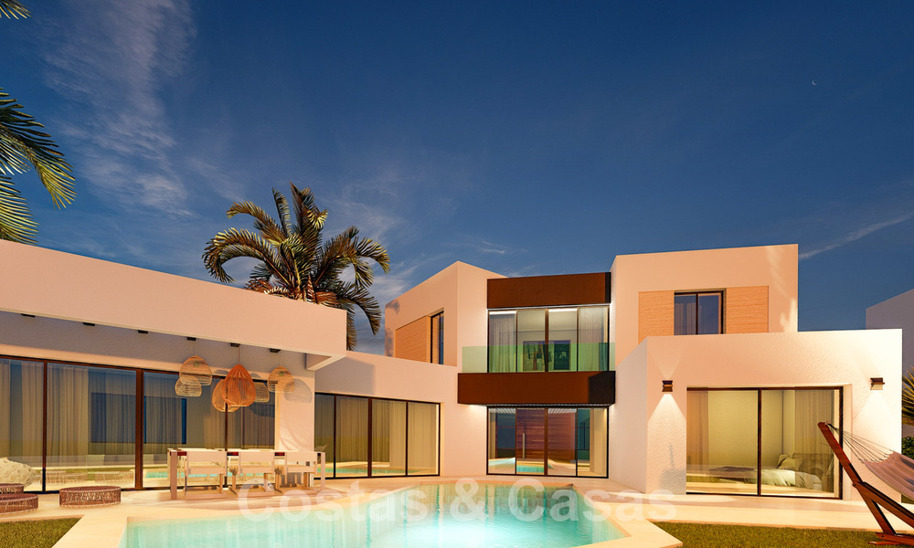 New, modern luxury villas for sale on frontline golf with sea views, close to all amenities in Estepona city 55729