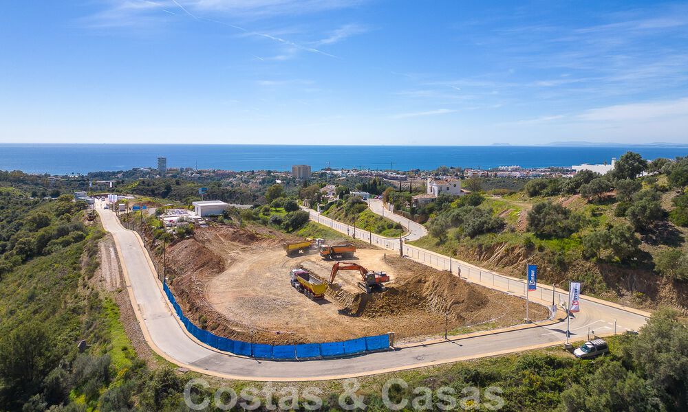 New modern apartments in a 5-star boutique resort for sale in Marbella with stunning sea views 55417