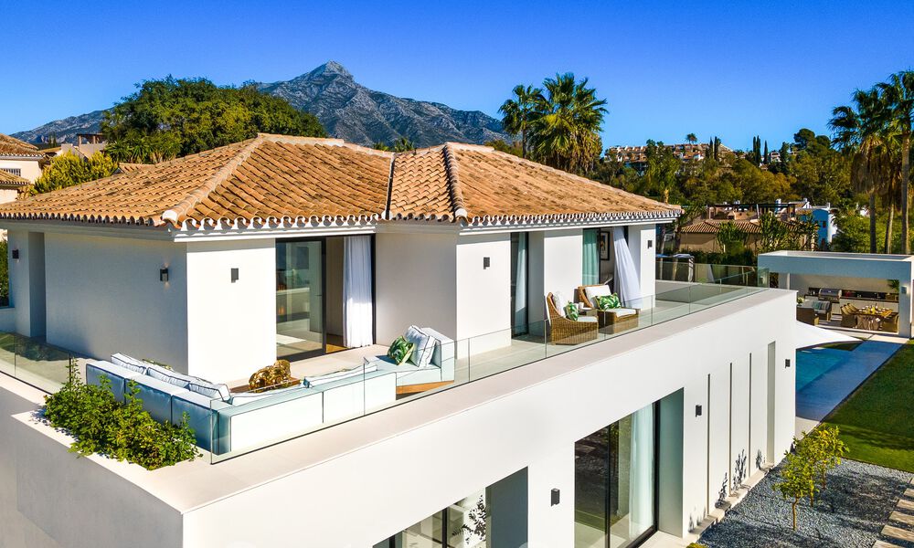 Superior renovated modern-style villa for sale in the heart of Nueva Andalucia' golf valley, Marbella 56046