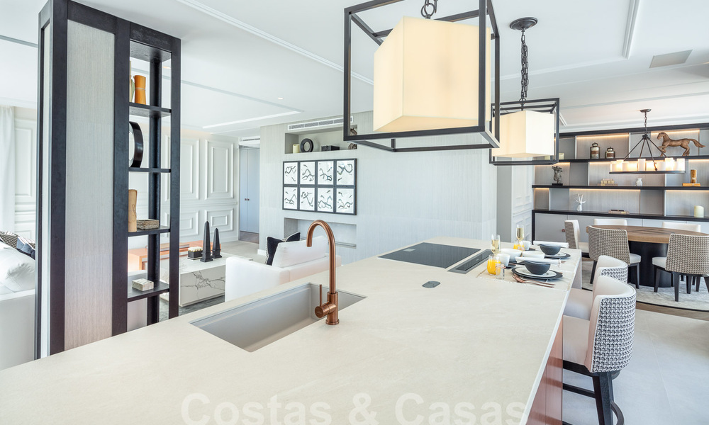 Superior renovated modern-style villa for sale in the heart of Nueva Andalucia' golf valley, Marbella 56053