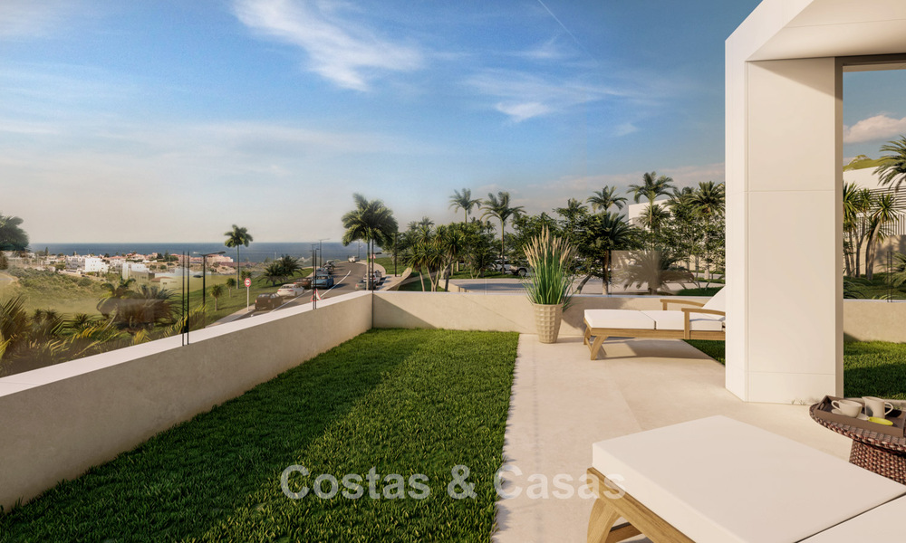 New development of 10 boutique homes for sale with stunning golf and sea views and private pool west of Estepona town centre 56283