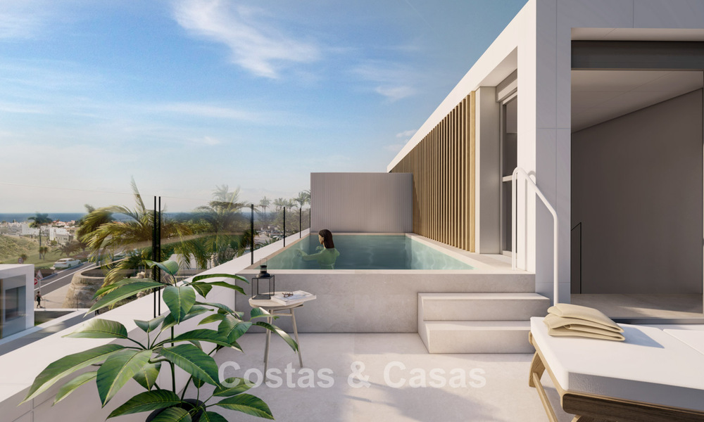 New development of 10 boutique homes for sale with stunning golf and sea views and private pool west of Estepona town centre 56284
