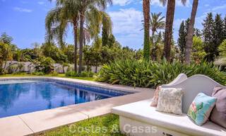 Stylish, single-storey villa for sale within walking distance of the beach on the New Golden Mile between Marbella and Estepona 56499 