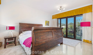 Prestigious luxury villa for sale in a classic Spanish style with sea views in La Quinta in Marbella - Benahavis 56526 