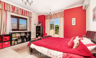 Prestigious luxury villa for sale in a classic Spanish style with sea views in La Quinta in Marbella - Benahavis 56543 
