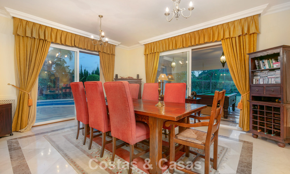 Prestigious luxury villa for sale in a classic Spanish style with sea views in La Quinta in Marbella - Benahavis 56562