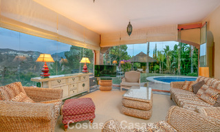 Prestigious luxury villa for sale in a classic Spanish style with sea views in La Quinta in Marbella - Benahavis 56563 