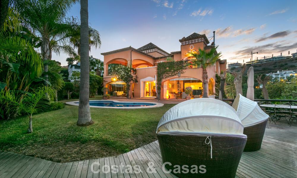 Prestigious luxury villa for sale in a classic Spanish style with sea views in La Quinta in Marbella - Benahavis 56568