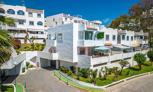 Modern refurbished penthouse for sale in Nueva Andalucia's golf valley, Marbella 56687