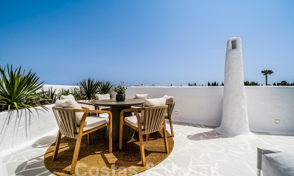 Highly refurbished Scandinavian-style luxury penthouse for sale with spacious terrace, on Marbella's Golden Mile 56833