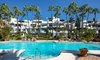 Sophisticated luxury apartment for sale in the exclusive Puente Romano on the Golden Mile, Marbella 56149 