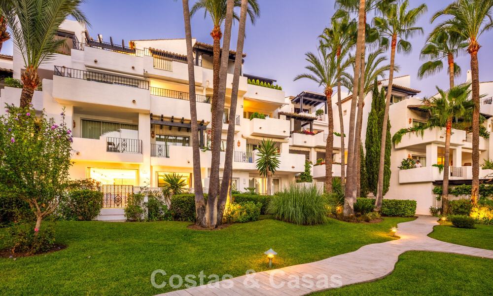 Sophisticated luxury apartment for sale in the exclusive Puente Romano on the Golden Mile, Marbella 56164