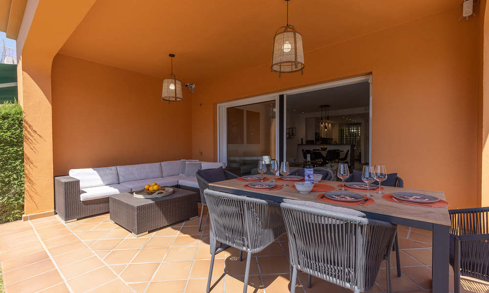 Stylishly renovated semi-detached villa for sale with large private pool in Marbella - Benahavis 56388