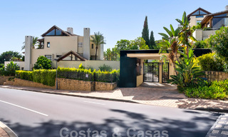 Luxurious, modern-Mediterranean apartment for sale near Sierra Blanca on Marbella's Golden Mile 57383 