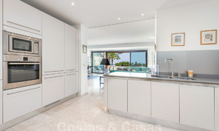 Luxurious, modern-Mediterranean apartment for sale near Sierra Blanca on Marbella's Golden Mile 57400 