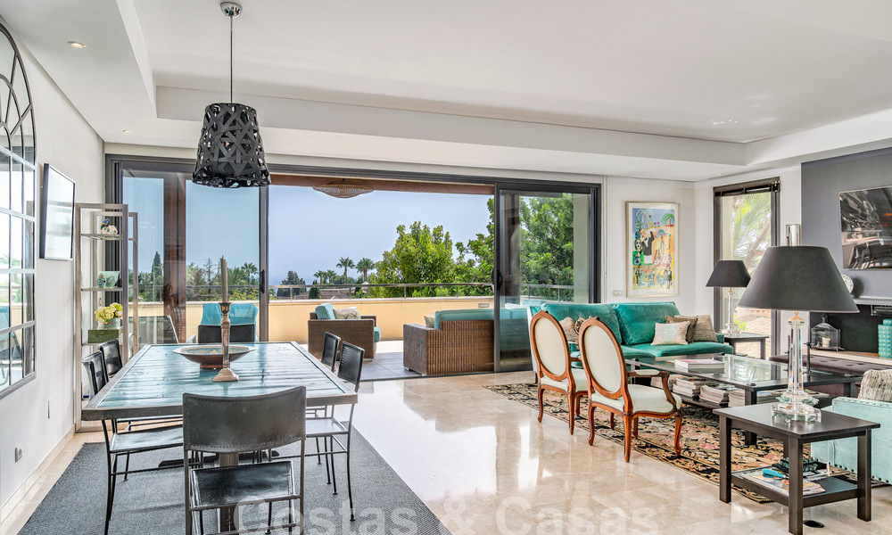 Luxurious, modern-Mediterranean apartment for sale near Sierra Blanca on Marbella's Golden Mile 57401